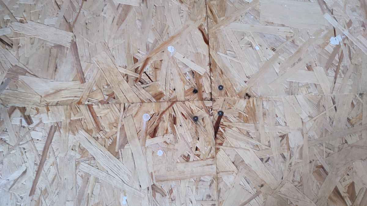 Местами немного влажно, но в принципе, уже всё хорошо