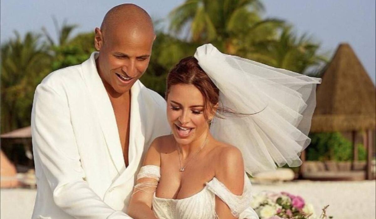     Лорак вышла замуж. Источник: t.me/nemalahov Автор фото: Соцсети Ани Лорак