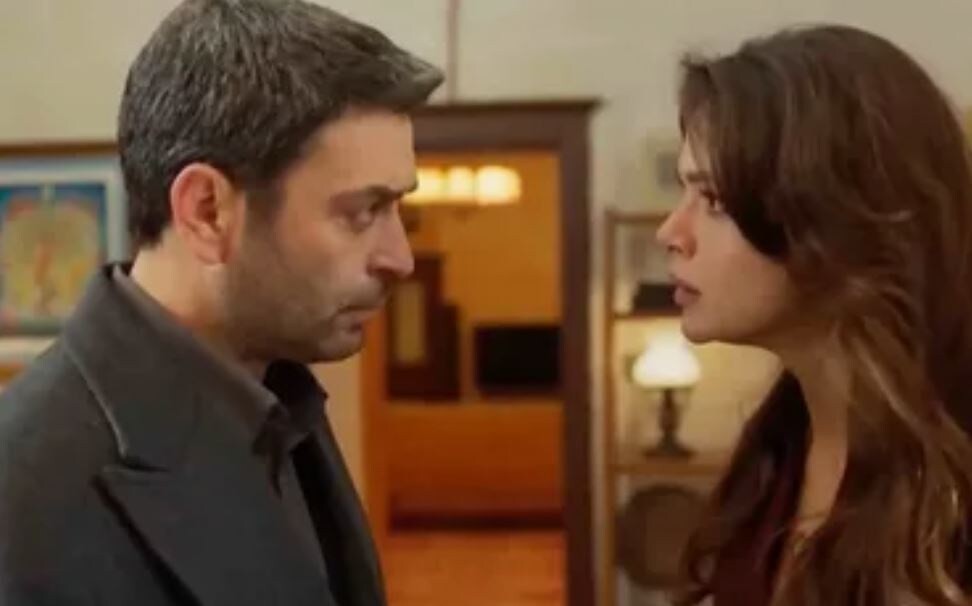 Кадр из сериала "Далёкий город"