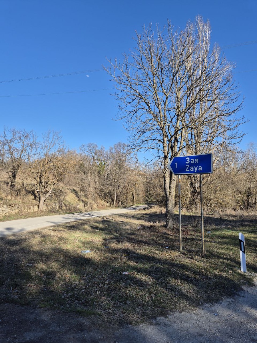 Прямо так и тянет заяехать :)