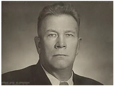 Фёдор Георгиевич Логинов. Первый начальник строительства Волжской (Сталинградской) ГЭС. Основатель города Волжского.