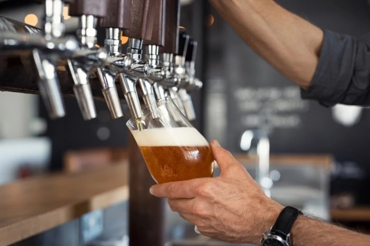    Оренбуржцы могут пожаловаться на горячую линию из-за работы «наливаек»