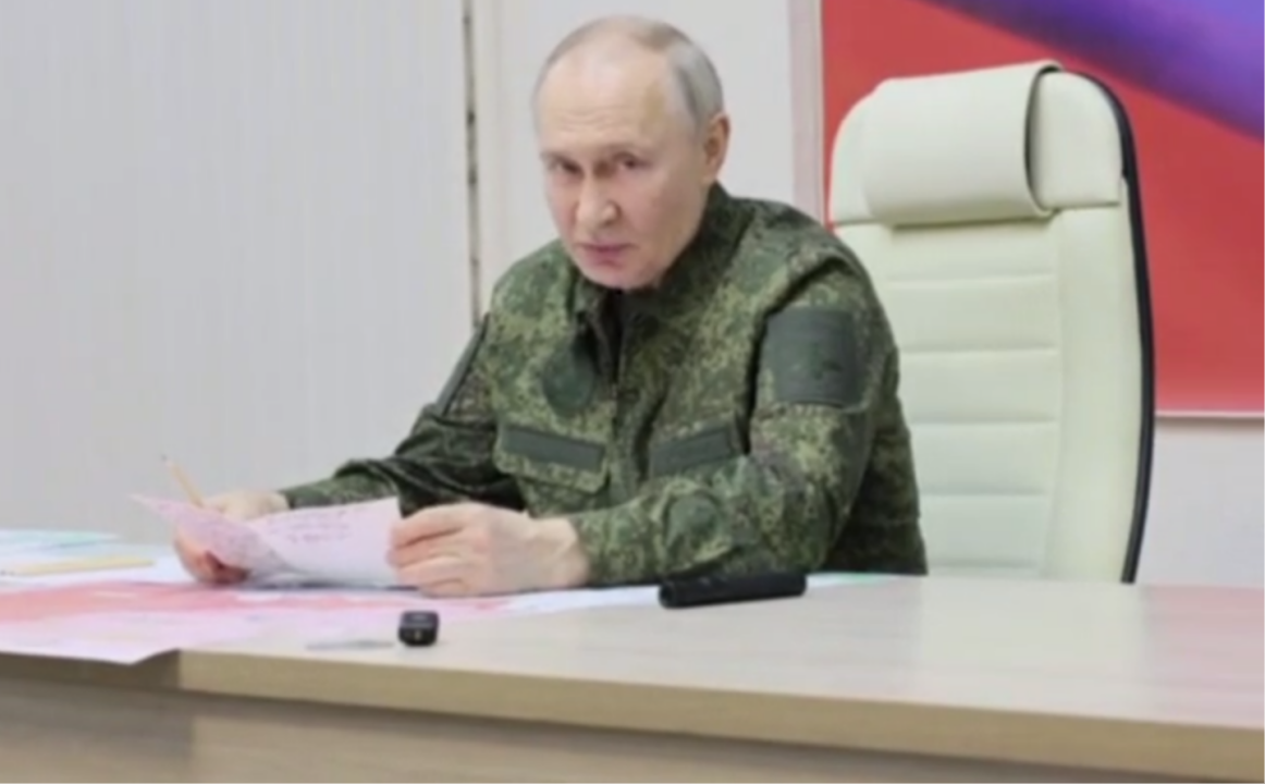    WP: Путин послал демонстративный сигнал, прибыв в Курскую область