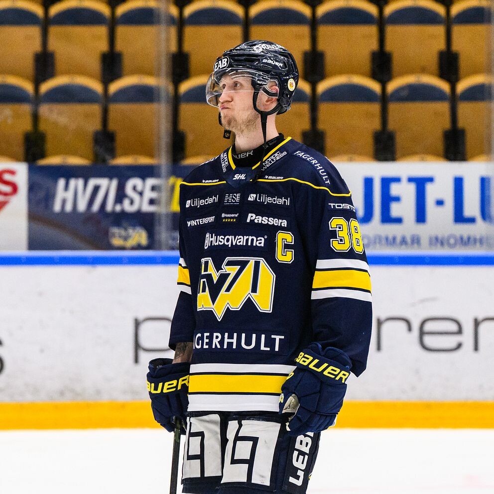 Цвет настроения - желто-синий.... Фото: SVT