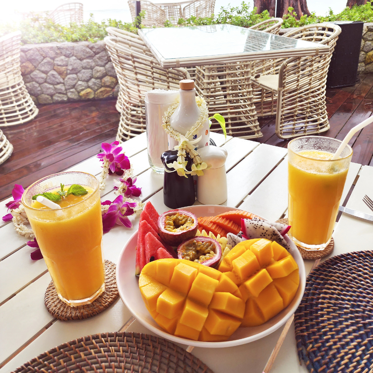 Завтрак в отеле Twinpalms Montazure 5* (Пхукет). Фото из личного архива Виктории Подольской. 