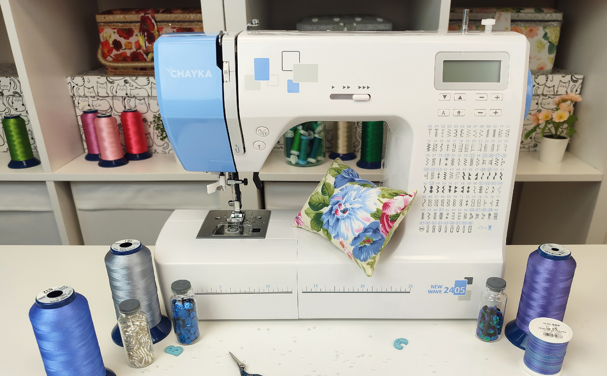 Компьютерная швейная машинка CHAYKA NEW WAVE 2405