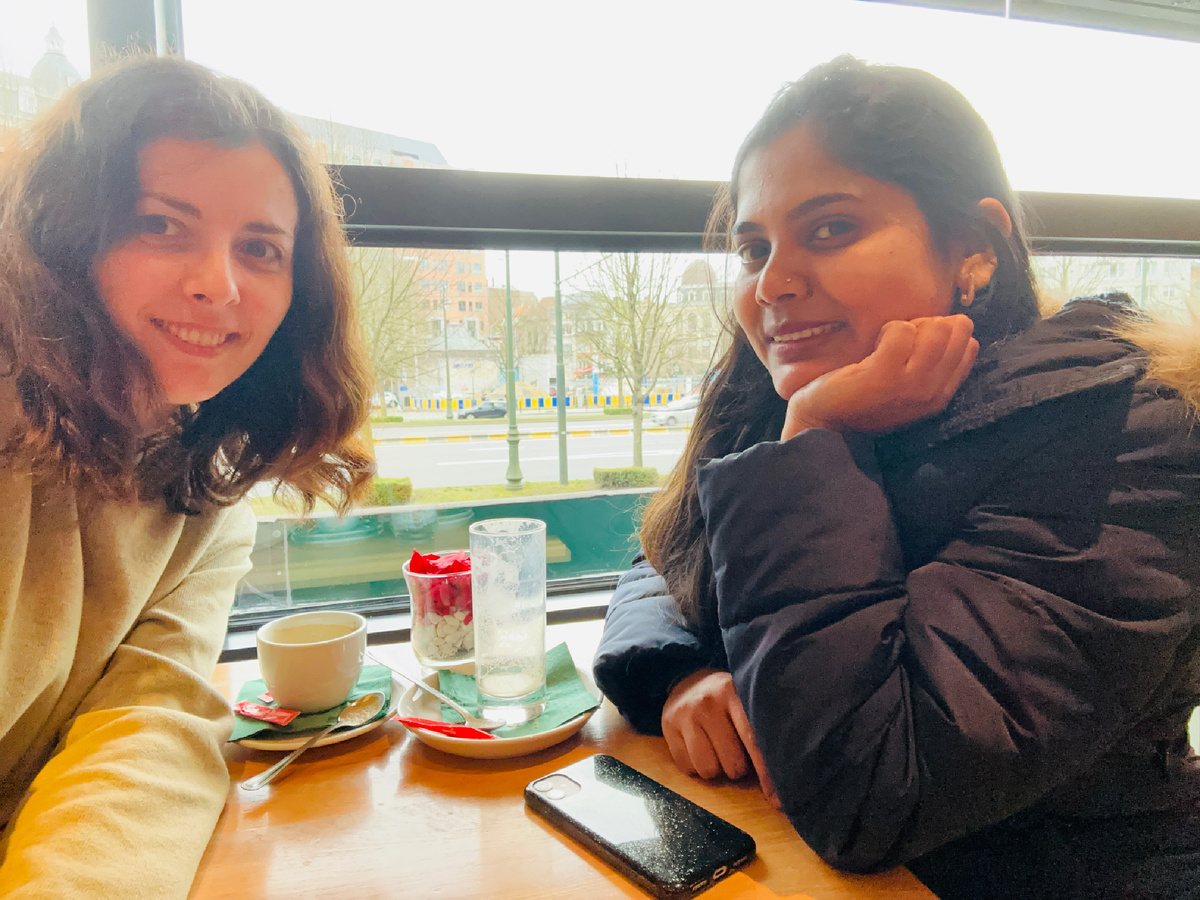 Встречаюсь с подругами, попиваю кофеёчек…😄