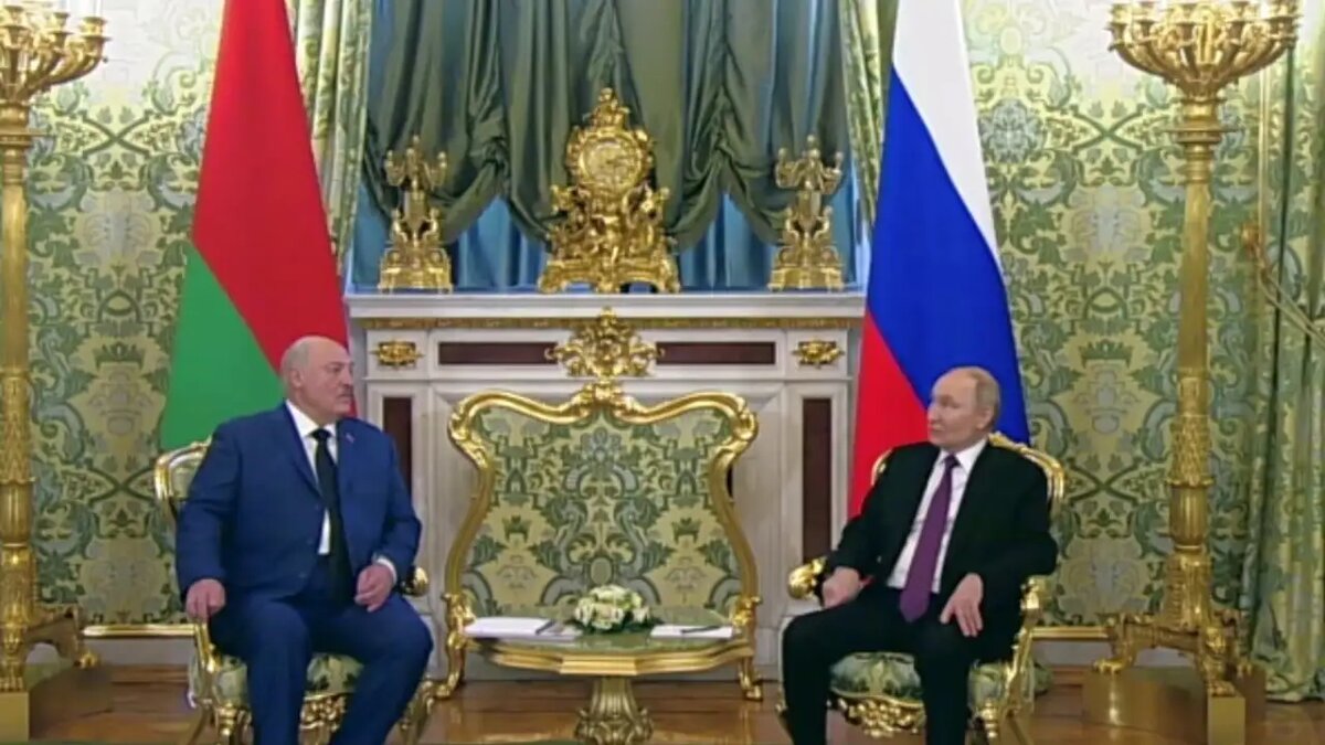    Александр Лукашенко и Владимир Путин.