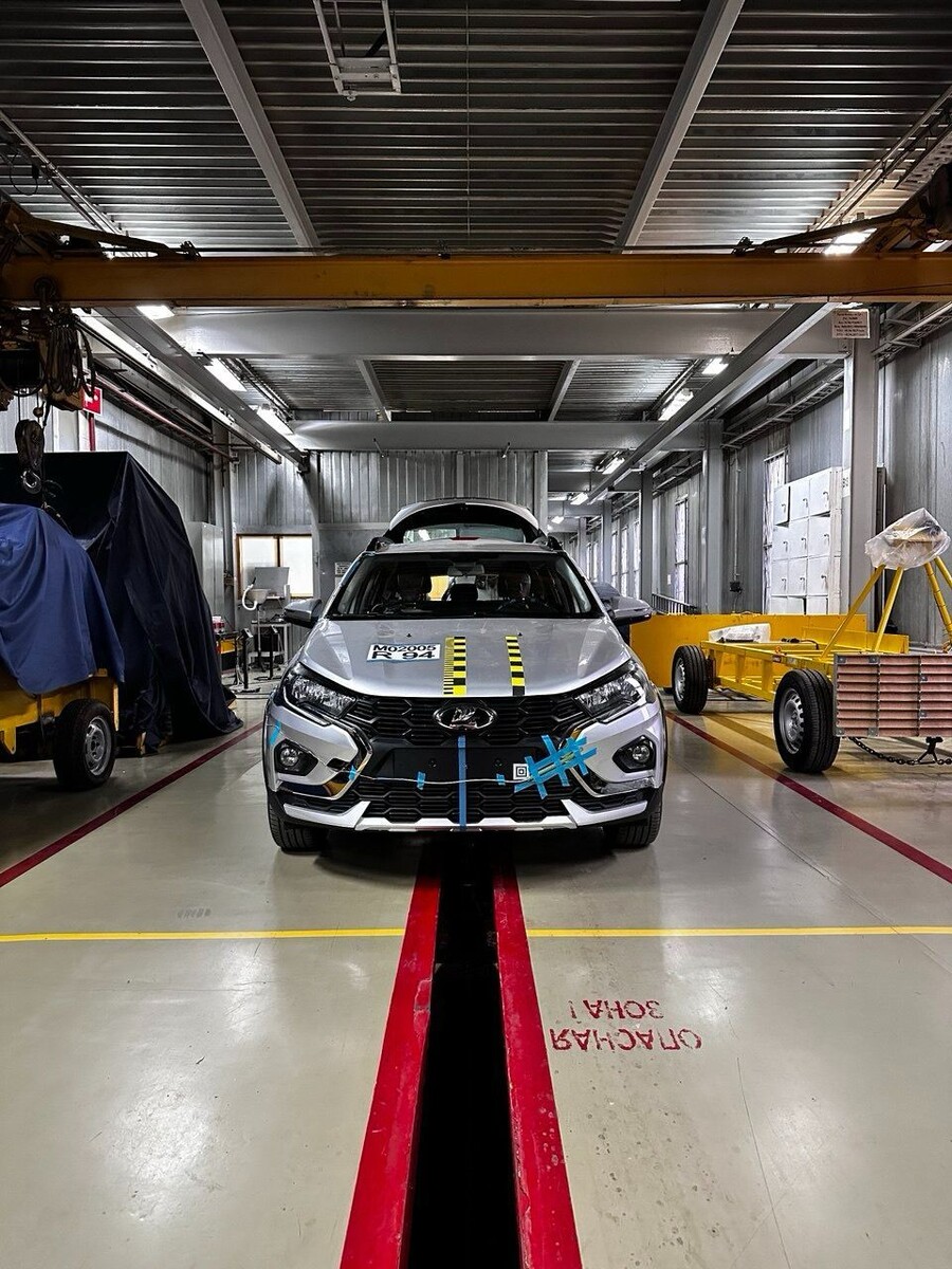 Lada Iskra: 84 краш-теста и 98 прототипов новой модели.