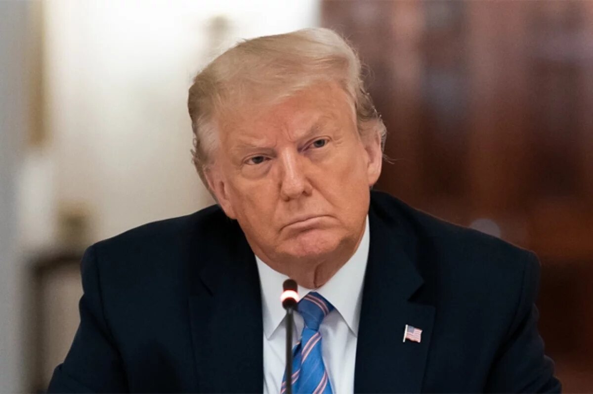    Дональд Трамп.