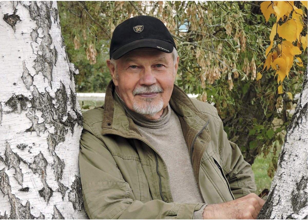 Константин Пономарёв, мастер камнерезного дела