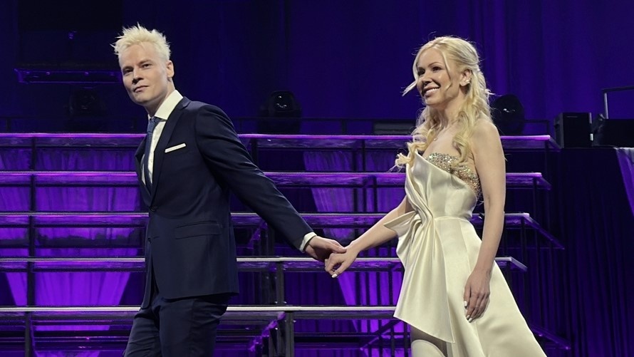 Шаман и Мизулина, фото из открытых источников