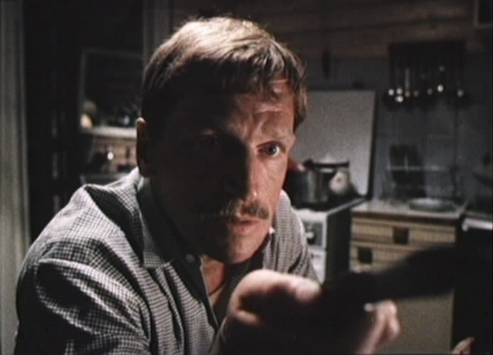 Кадр из фильма «Разорванный круг» (1987)