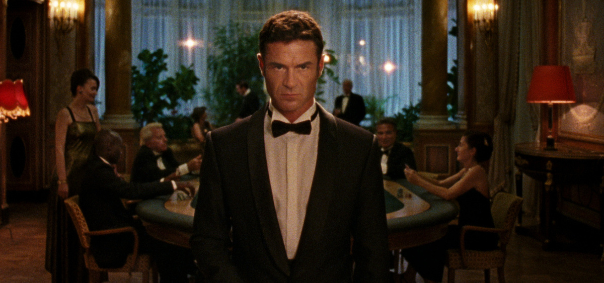     «Отражение в мертвом алмазе», 2025 «Отражение в мертвом алмазе», 2025