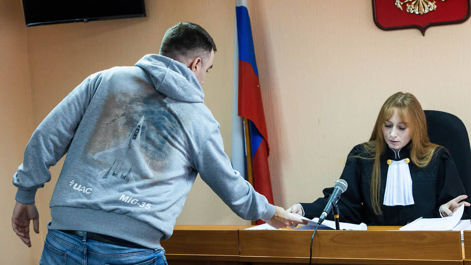 Инициативная группа, защищающая Березовую рощу, готова отозвать иск против застройщика и властей.📷Фото: Марина Молдавская / Коммерсантъ