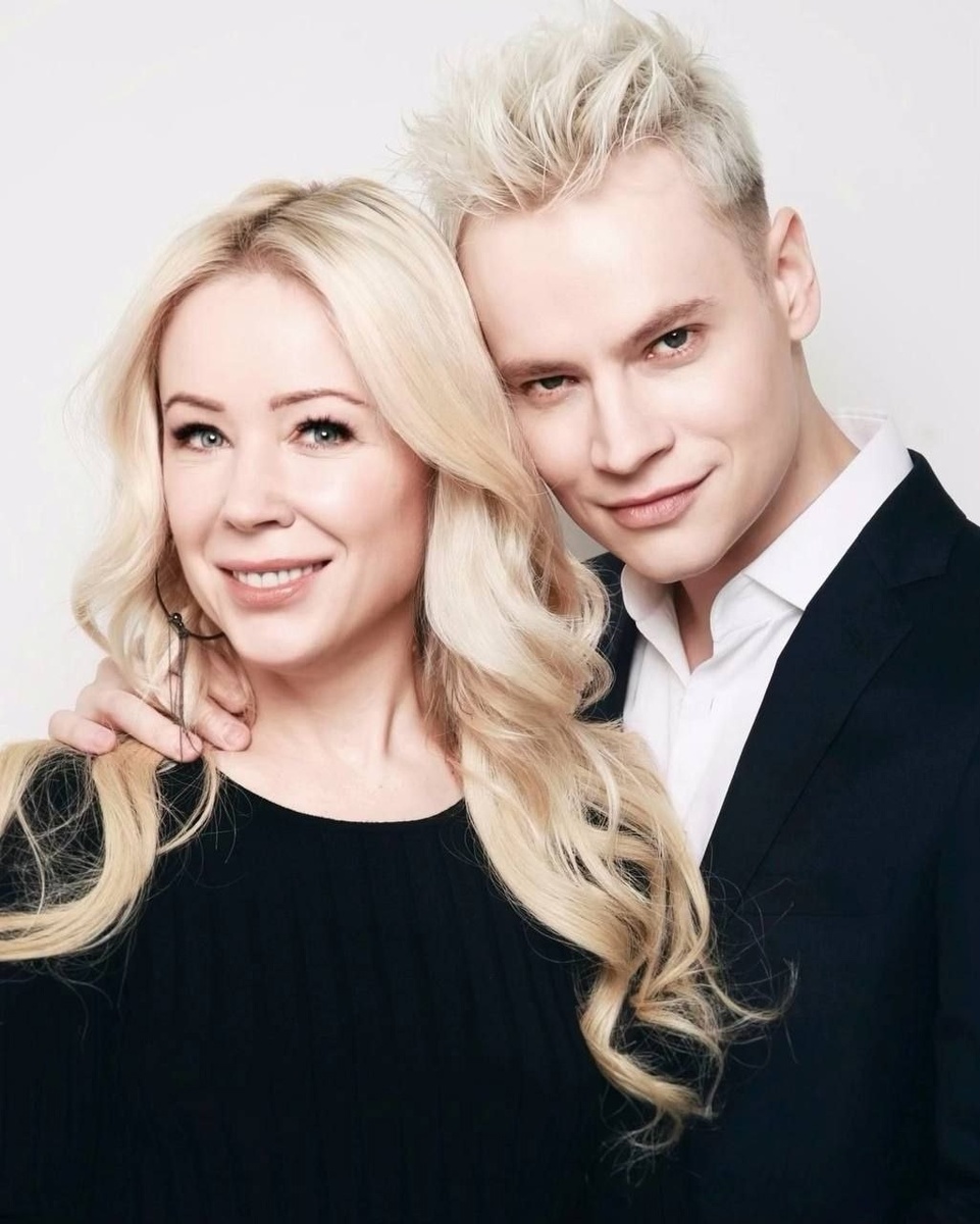 Ярослав Дронов (SHAMAN) и Екатерина Мизулина (Фото с вКонтакте)