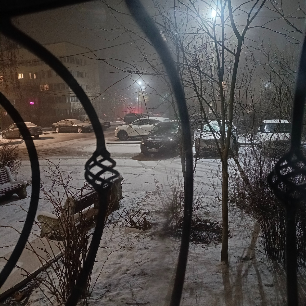 Сшила лёгкие штаны сыну называется...