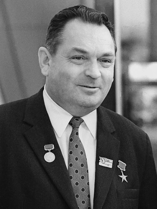 В.П.Мишин (1917-2001). Источник - https://lenta.ru/articles/2023/04/24/komarov/