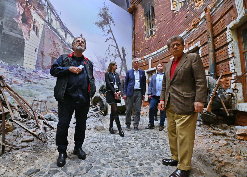    Эндрю Наполитано (справа). Фото: Олег Рукавицын, Царьград