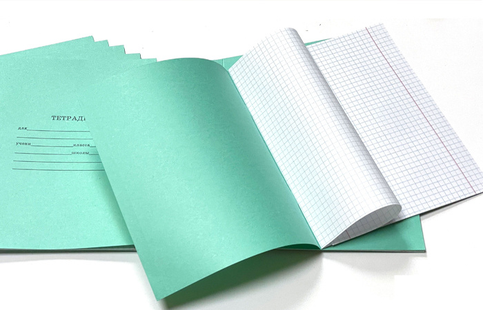 Красные поля были придуманы в 19 веке/ фото: ozon.ru