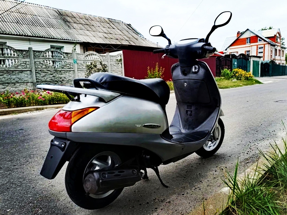 Только вдумайтесь, сколько всякого-разного можно увезти на этом малыше!