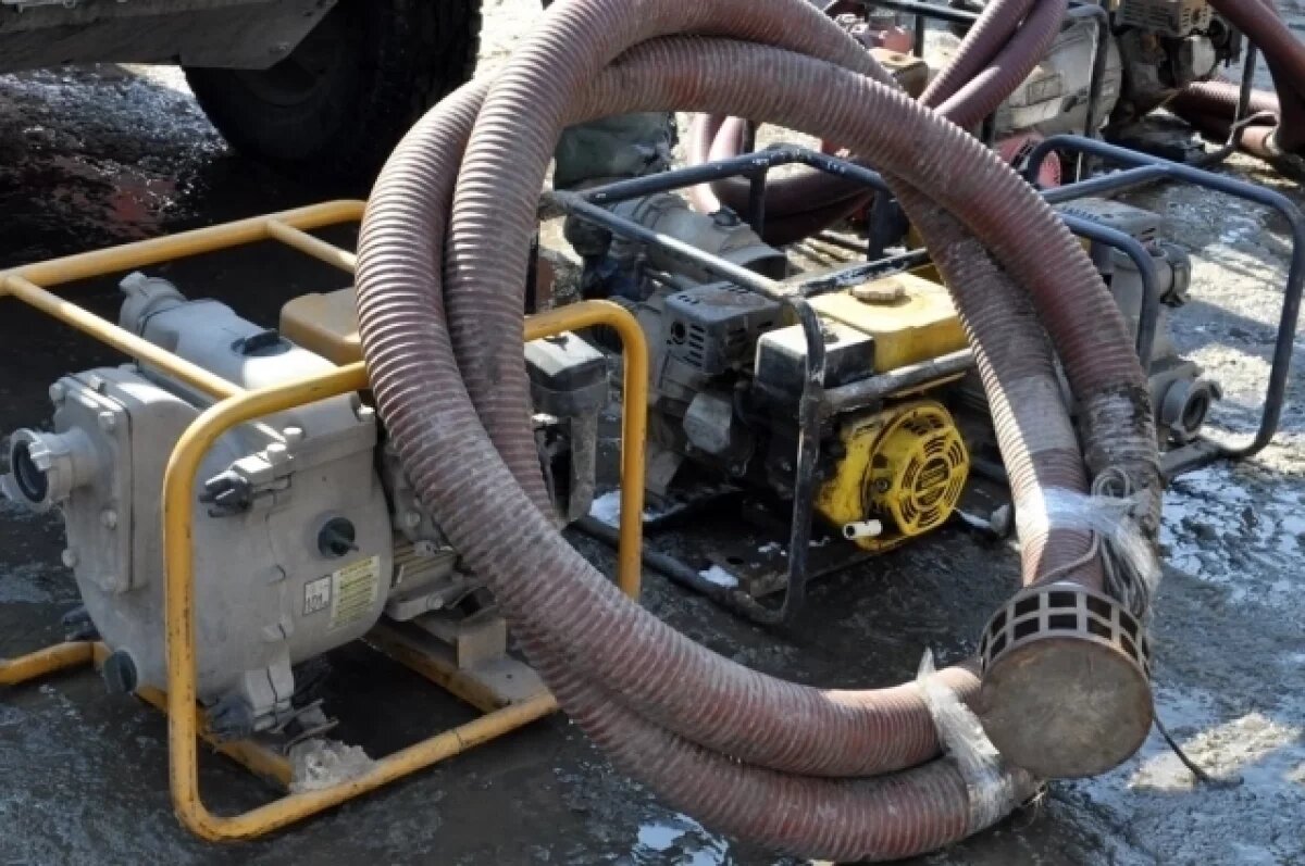    Водооткачивающую технику в преддверии паводка инспектируют в Барнауле