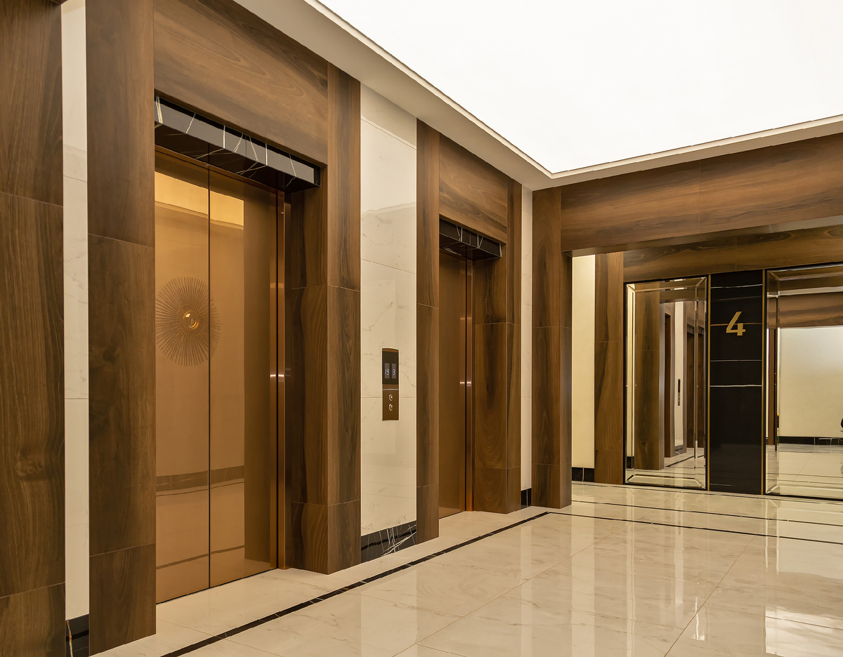 Лифтовый холл в Richmond Residence