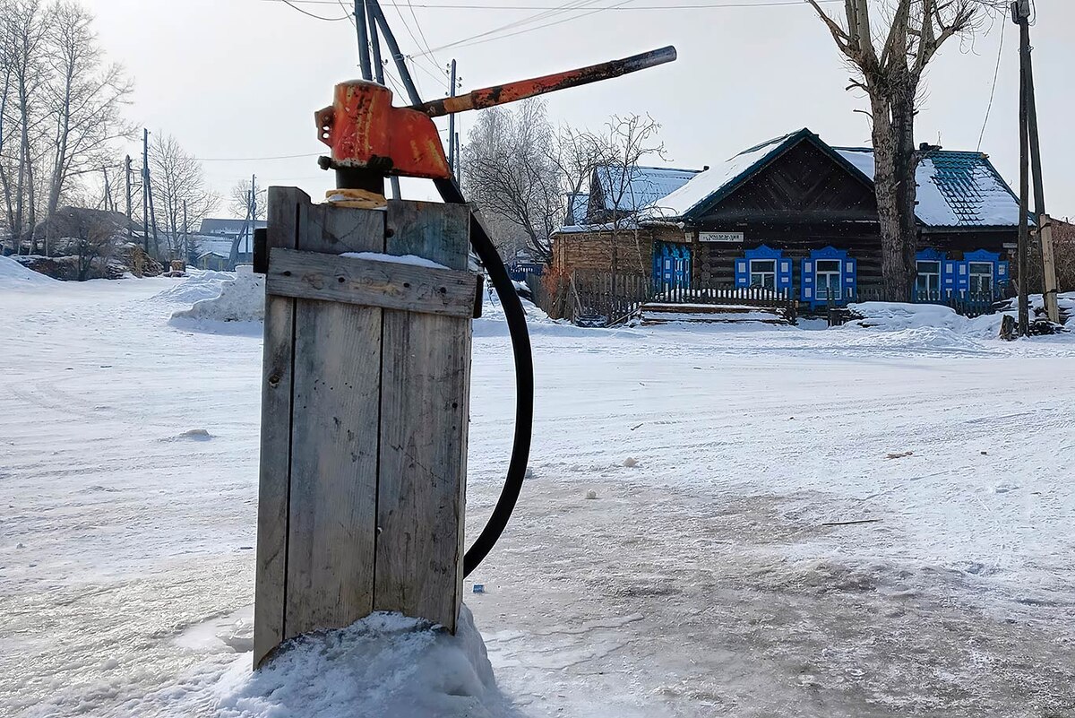Колонка на Войкова-Земледелия. Видно, что за ней следят. Фото Вячеслава ПЕТРОВА.
