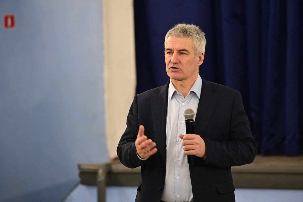    Встреча с жителями Прионежского района в Ладве. Фото: "Республика" / Сергей Юдин