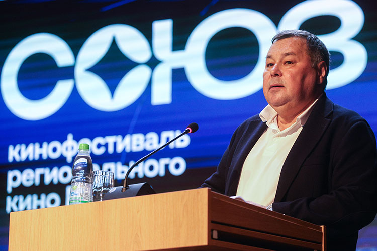    По словам Ильдара Ягафарова, союз в последнее время, действительно, находился в безмолвном молчании и это создавало ощущение, что объединение «находится в тени и не занимается какой-то бурной творческой деятельностью».   
Фото: «БИЗНЕС Online»