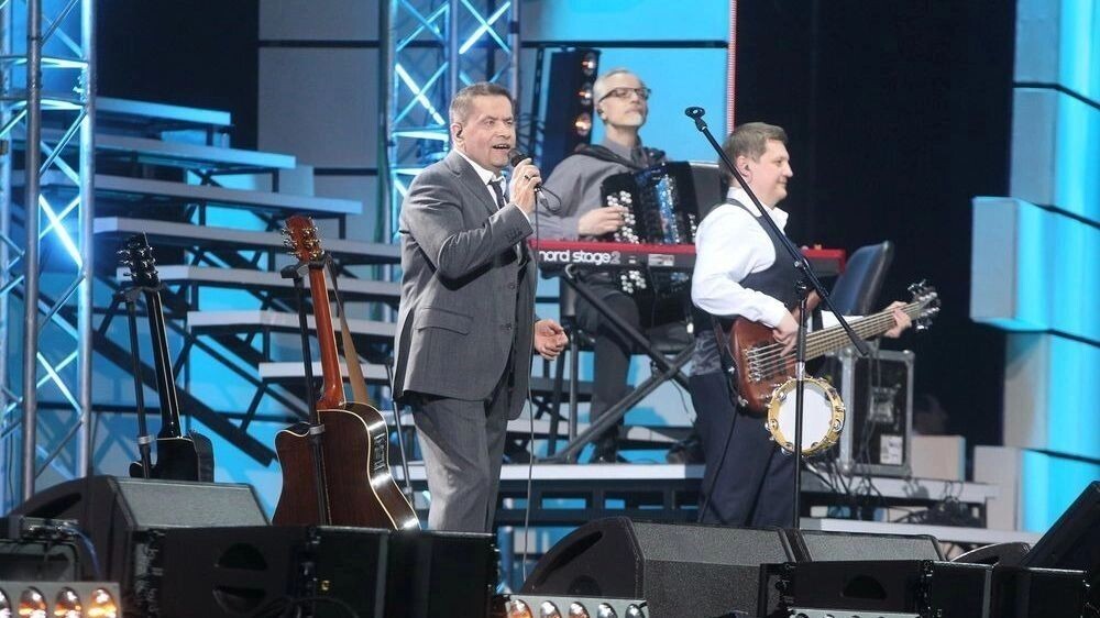     Источник: официальный сайт группы «Любэ»