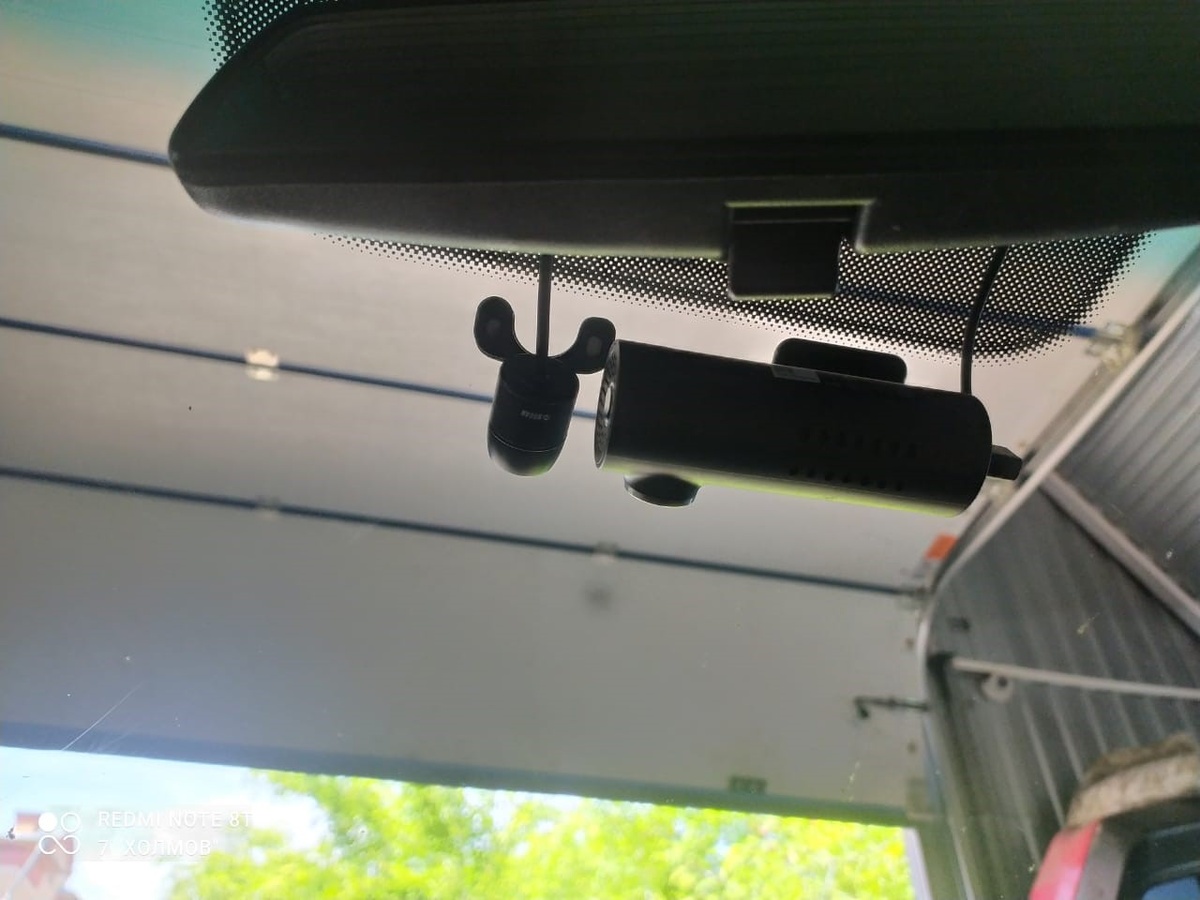 камера NSCAR на лобовом стекле автомобиля