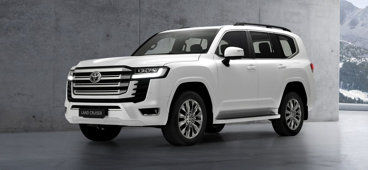    Toyota Land Cruiser 300