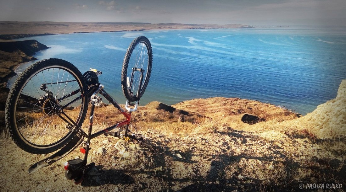 Керченский полуостров, вид с мыса Тархан на мыс Зюк. 11.11.2016. Фото: Павел Ручко