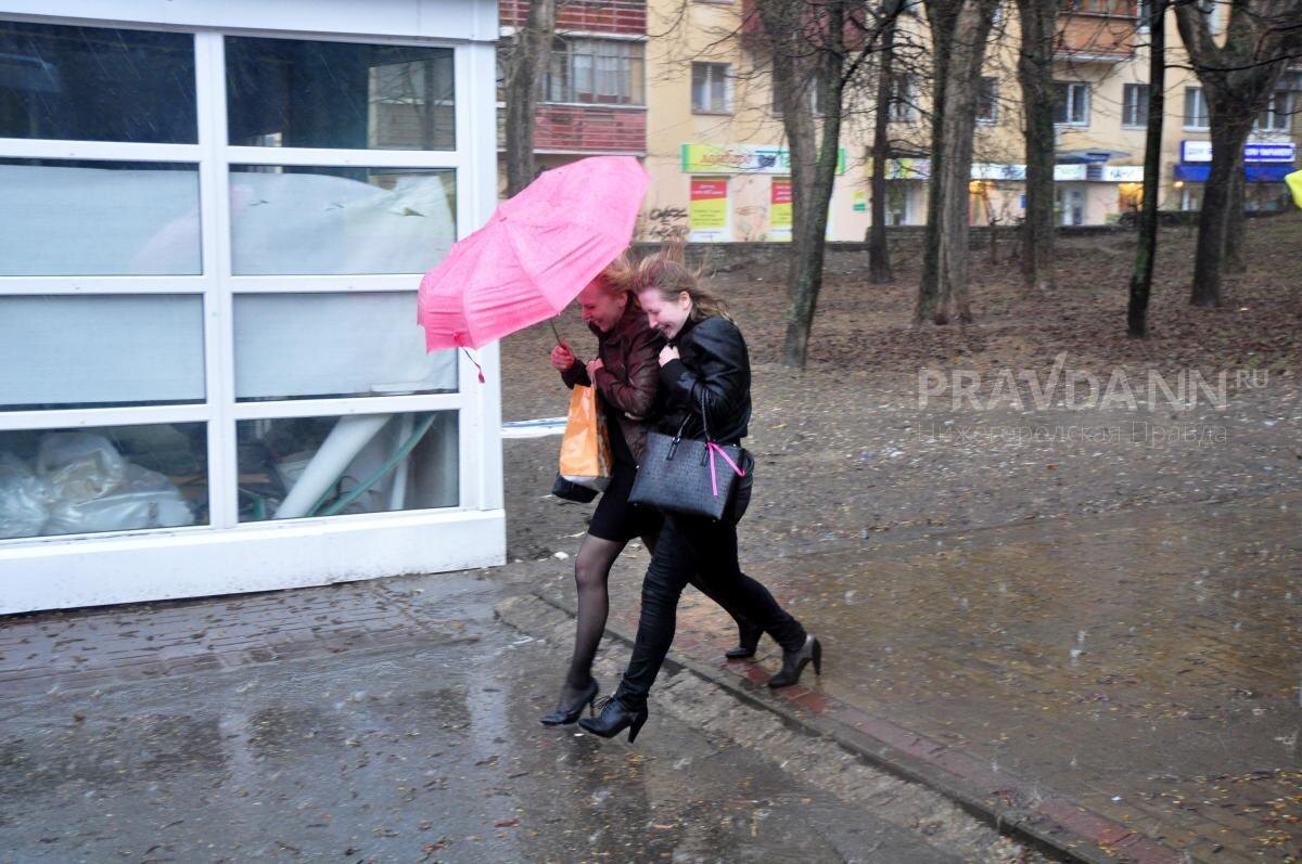    В этот день духи ветра могут забрать человека к себе, если он решит выйти из дома