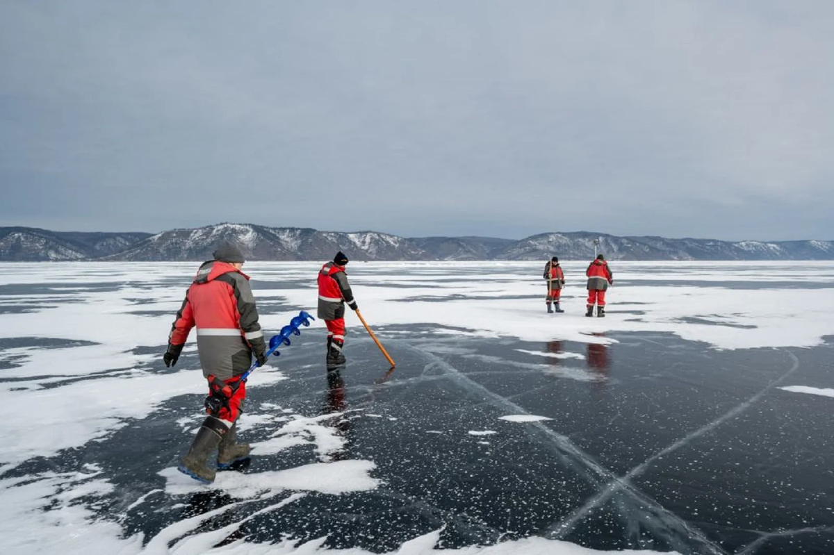 Фото:  старший научный сотрудник Лаборатории ядерных проблем ОИЯИ Баир Шайбонов