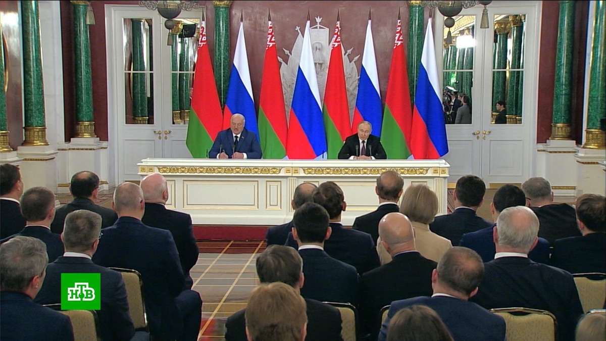    Самолет спецпосланника Уиткоффа вылетел из Москвы