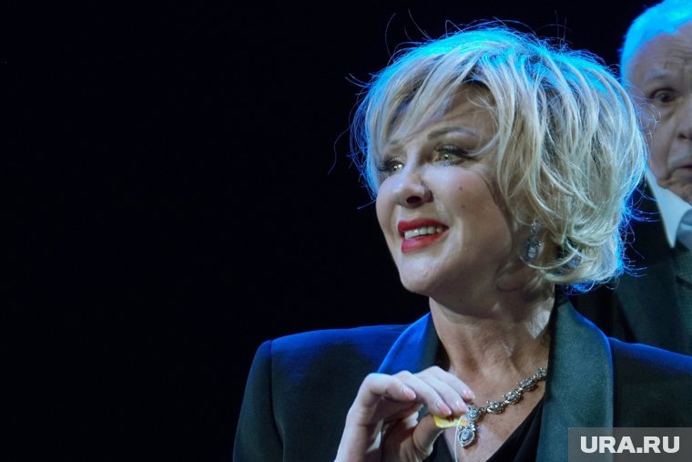    Елена Яковлева госпитализирована в Москве с болью в животе