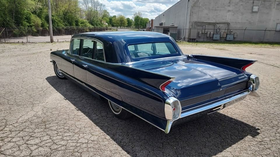 Cadillac Fleetwood 75 1962 года