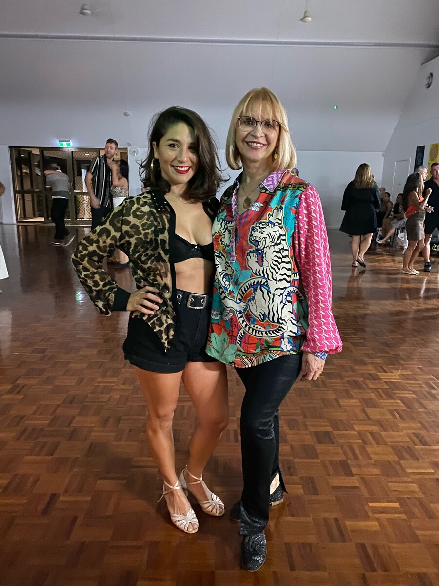 подружки Марины по латиноамериканским танцам, Австралия 2025