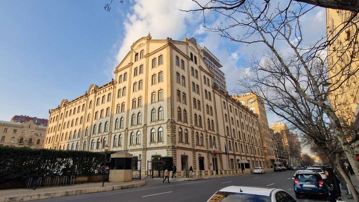    Здание посольства Великобритании в Баку. Фото: Vusal Iskandarov/google.com/maps