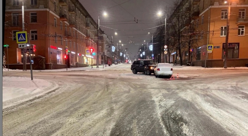    Юная автоледи устроила ДТП с пострадавшими под окнами мэрии ПетрозаводскаГАИ Петрозаводска