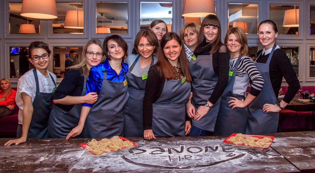 Кулинарный тимбилдинг для HR-команды Danone