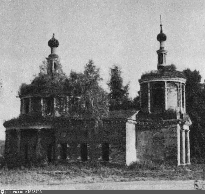 Церковь Троицы Живоначальной в селе Константиново. Источник: pastvu