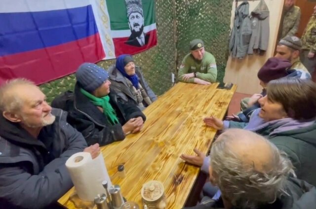    Эвакуированные жители Суджи Фото: Кости Хейсканен