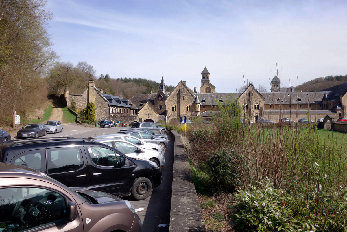 Средневековое аббатство Орваль. Бельгия.