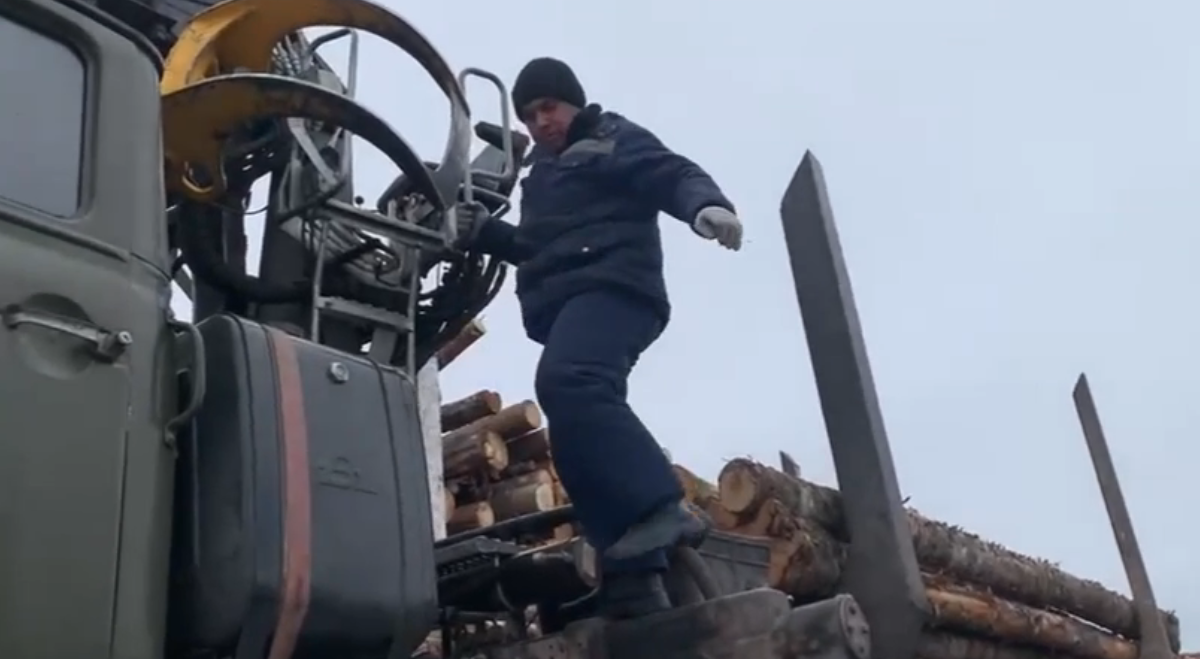    Фото: скриншот видео ГУ МВД РФ по Петербургу и Ленобласти