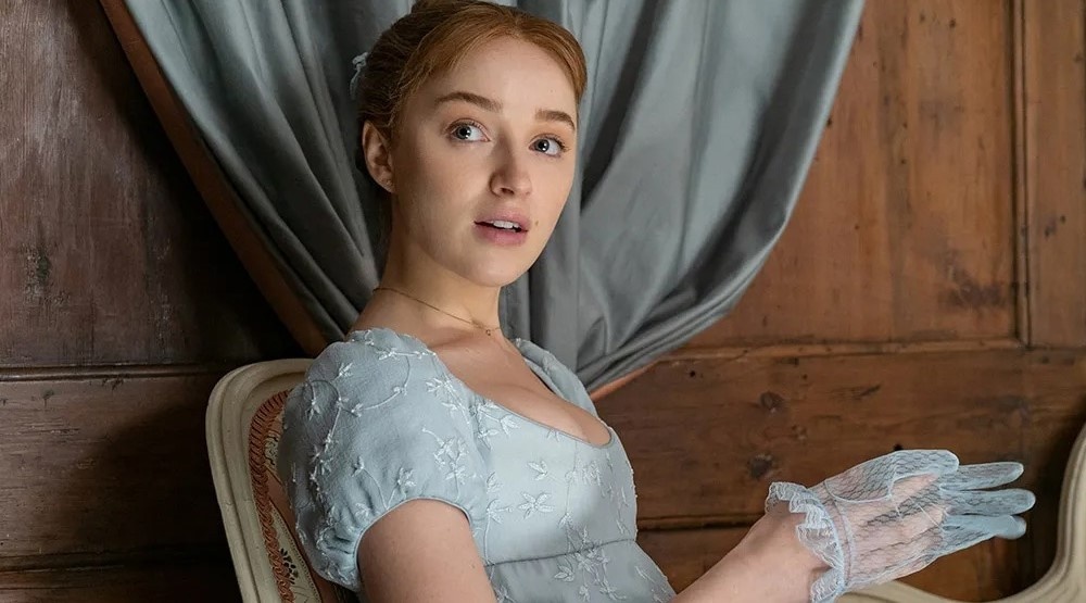     Фиби Дайневор, кадр из сериала «Бриджертоны» (2020-н.в.)