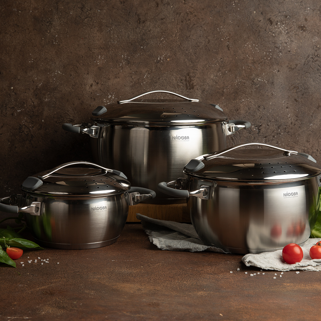 Набор кастрюль Mlada 