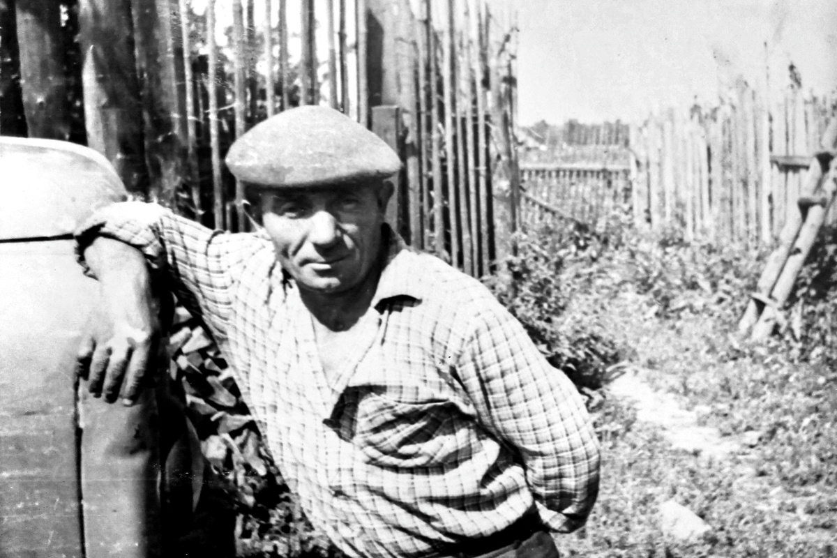 ...и отец. Фото из личного архива автора.